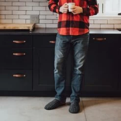 MUK LUKS Men's Gavin Scuff Slippers -Fashion Shoes-Muk Luks GUEST 4fc371a6 4af5 41e6 9c1c 22509f52c762